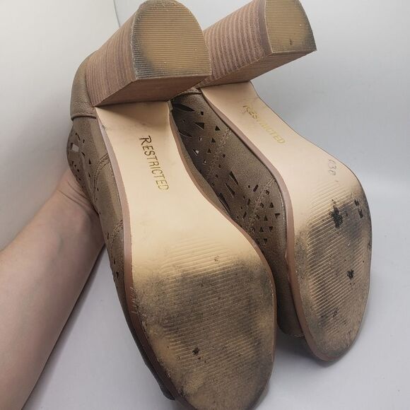 𝅺restricted peep toe boho brown block heels - Picture 6 of 10